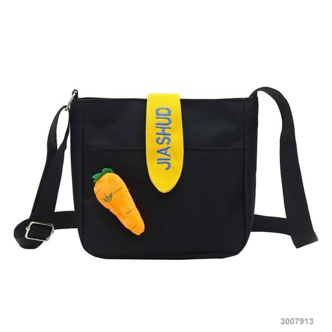 กระเป๋าแครอท